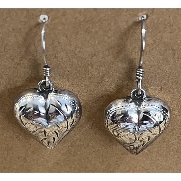 VTG 80s Sterling Silver Etched Puffed Heart Love Dangle Hook Earrings Boho - Picture 4 of 9